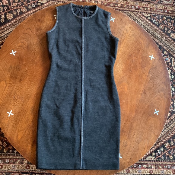 Vintage gray wool Ellen Tracy dress with sparkly trim - Picture 1 of 4